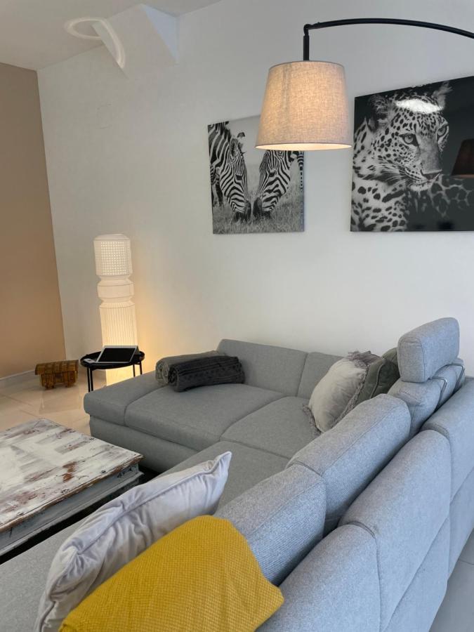 Stadtsuite Mit Sauna In Wiener Neustadt 135 M2 Екстер'єр фото