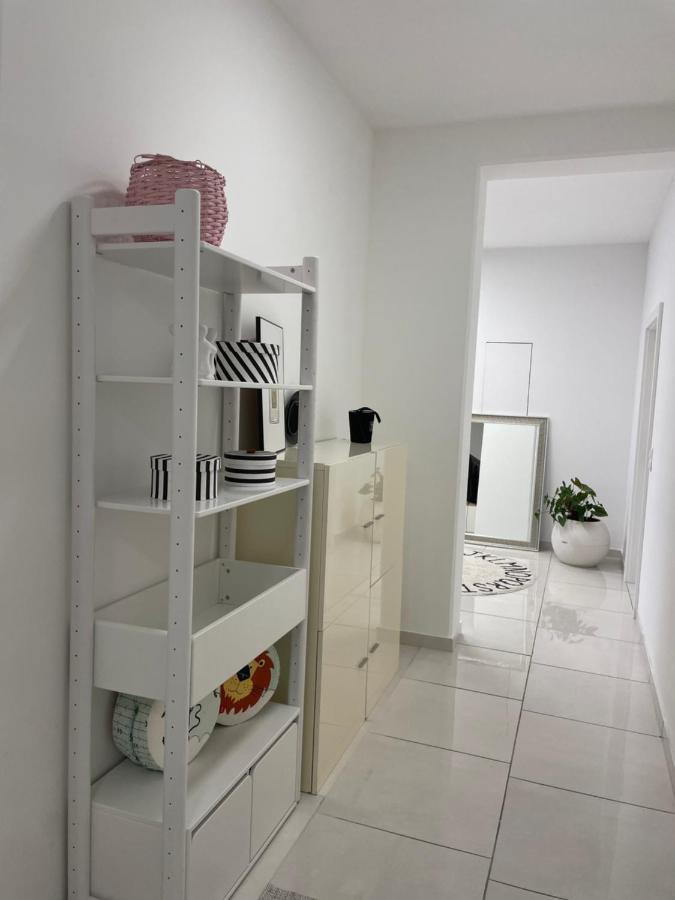 Stadtsuite Mit Sauna In Wiener Neustadt 135 M2 Екстер'єр фото
