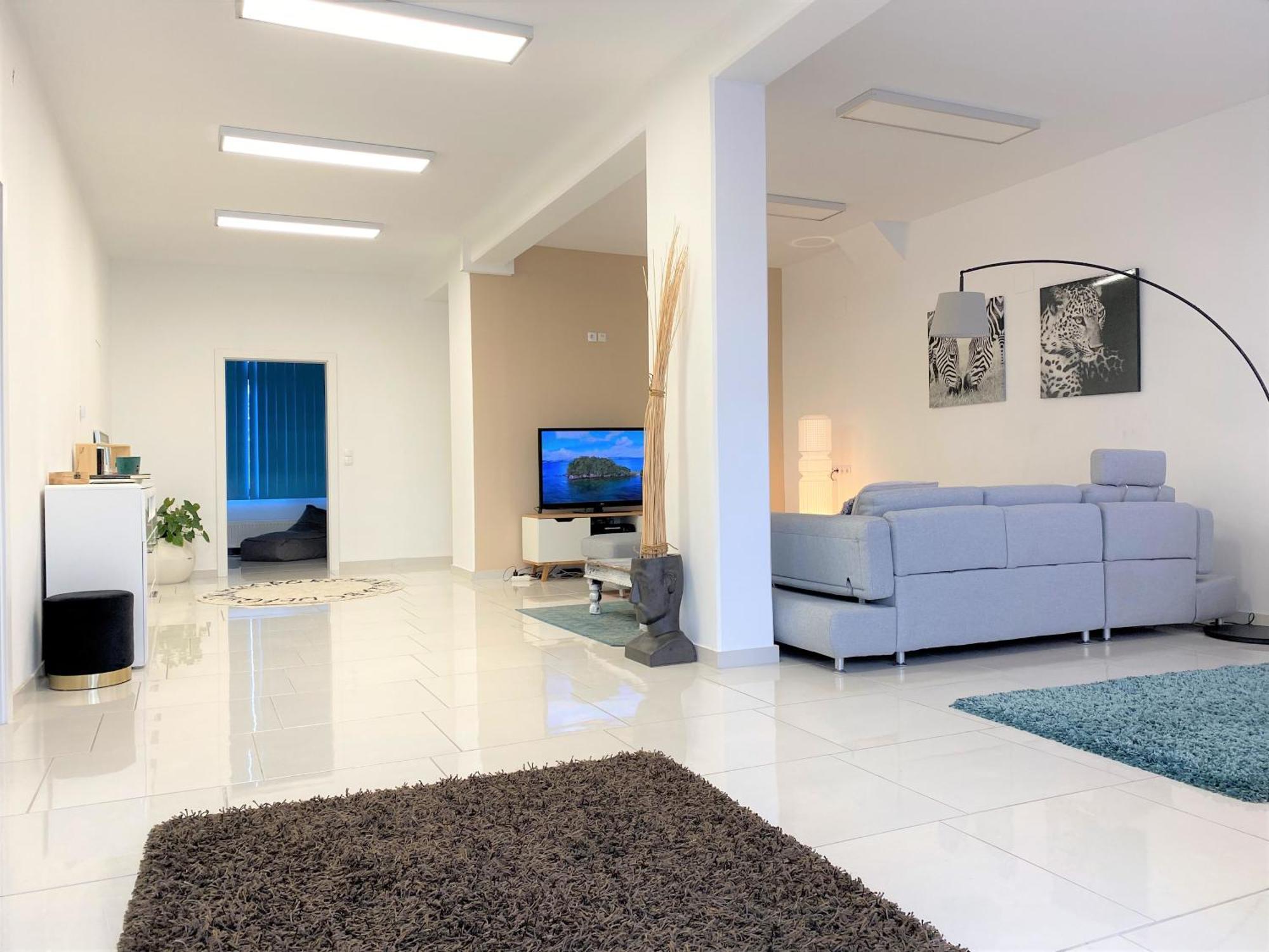 Stadtsuite Mit Sauna In Wiener Neustadt 135 M2 Екстер'єр фото