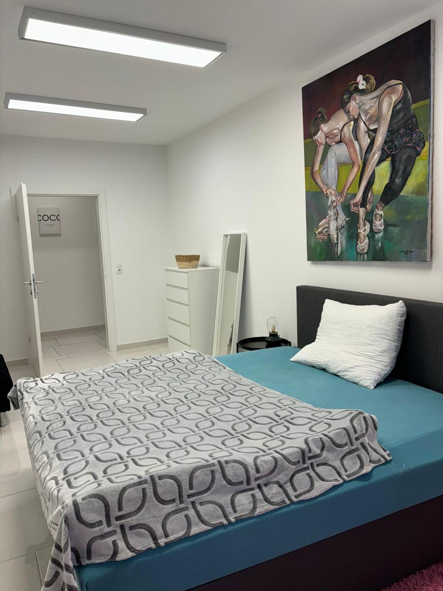 Stadtsuite Mit Sauna In Wiener Neustadt 135 M2 Екстер'єр фото
